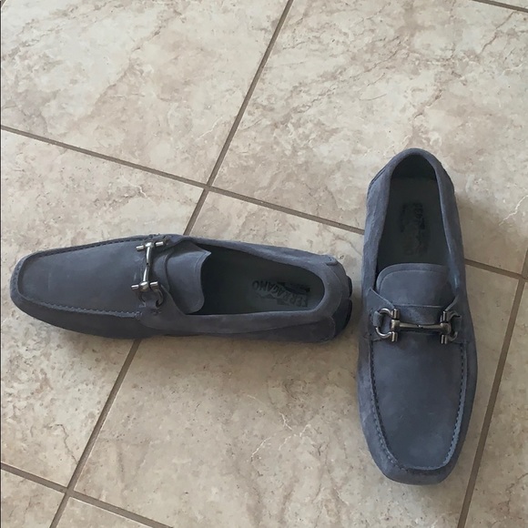 SOLD Men’s Salvatore Ferragamo Moc Toe Drivers - Picture 2 of 5